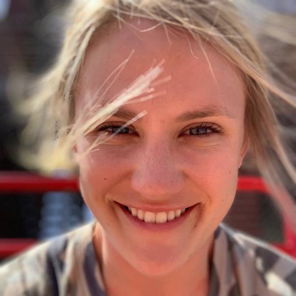 Meet your Posher, Johanna - Picture 1 of 1